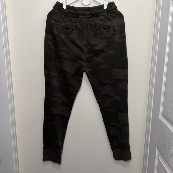Urban ID Camo Army Drawstring Joggers Size Medium - Picture 7 of 11
